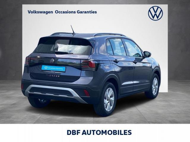 Volkswagen T-Cross image 2