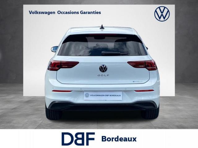 Volkswagen Golf image 9