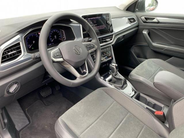 Volkswagen T-Roc image 4