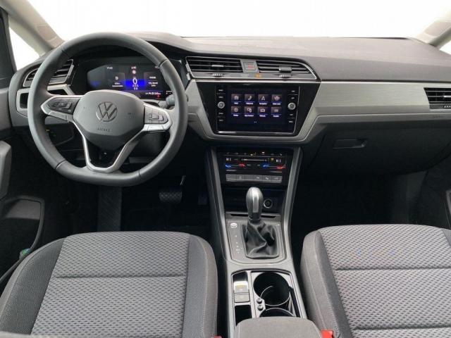Volkswagen Touran image 7