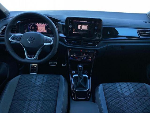 Volkswagen T-Roc image 9