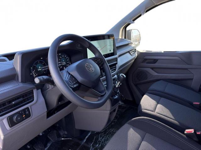 Volkswagen Transporter image 8