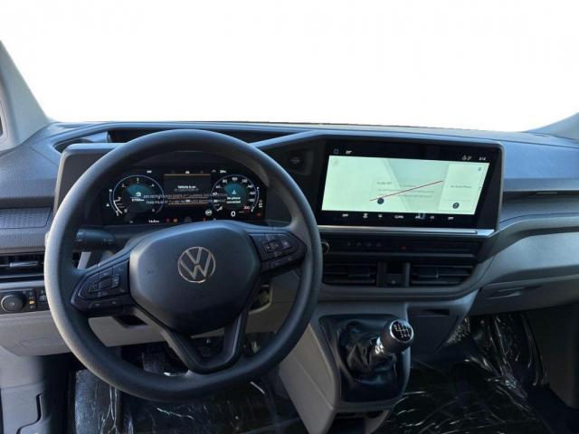 Volkswagen Transporter image 6