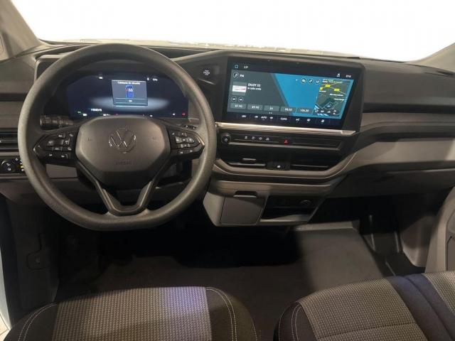 Volkswagen Transporter image 5