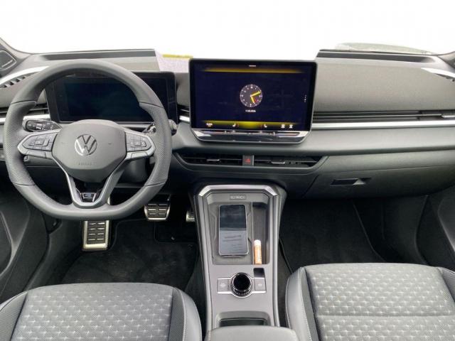 Volkswagen T-Roc image 3