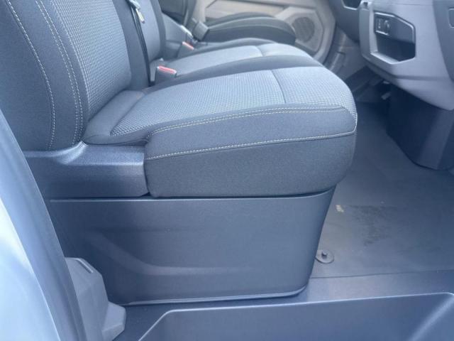 Volkswagen Transporter image 9