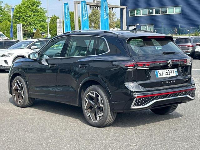 Volkswagen Tiguan image 8