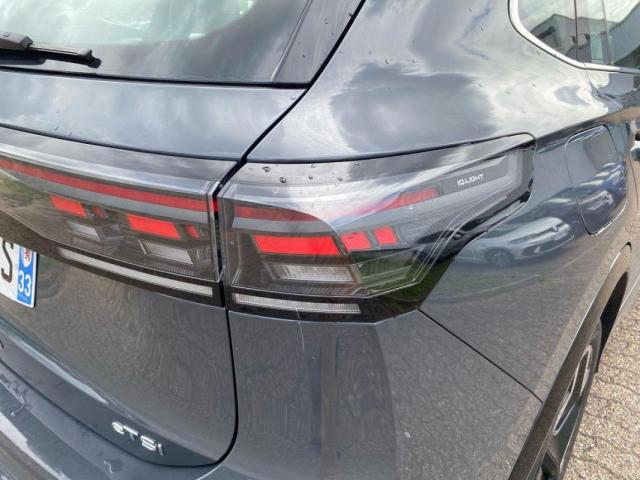 Volkswagen Tiguan image 9