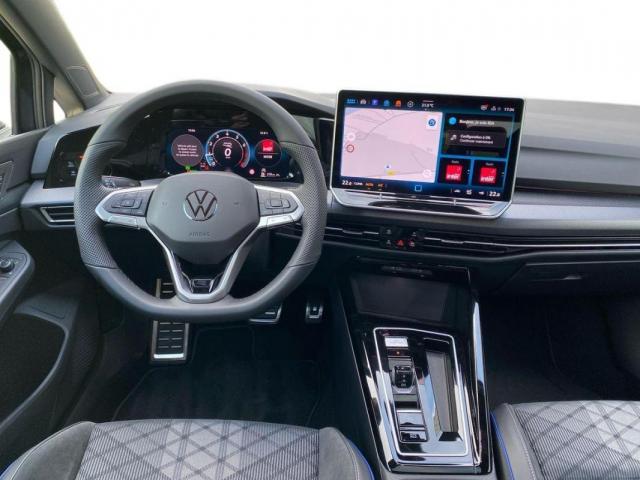 Volkswagen Golf image 8