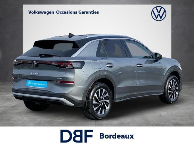 Volkswagen T-Roc image 9