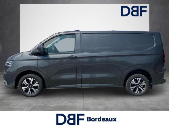 Volkswagen Transporter image 2