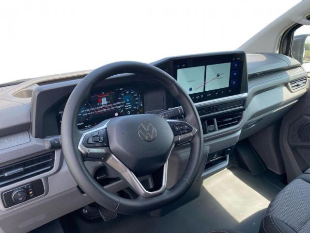 Volkswagen Transporter image 7