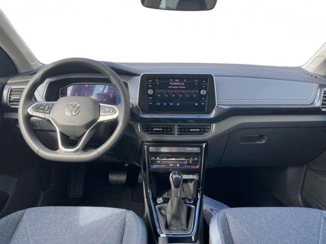 Volkswagen T-Cross image 2