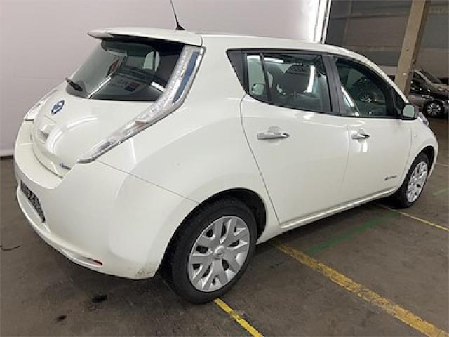 Nissan Leaf image 4