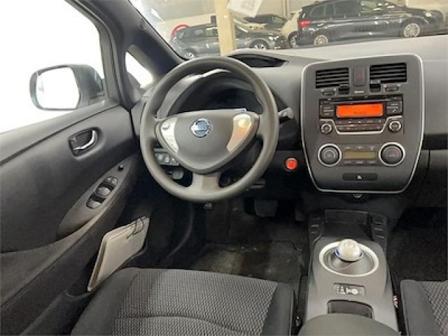 Nissan Leaf image 6