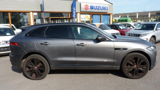 Jaguar F-Pace image 4