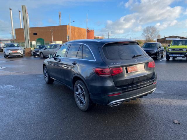 Mercedes Benz Glc image 8