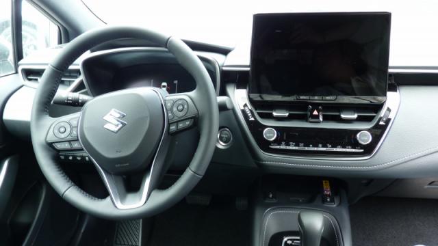 Suzuki Swace image 6