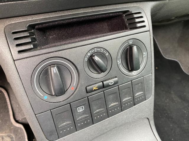 Volkswagen Polo image 6