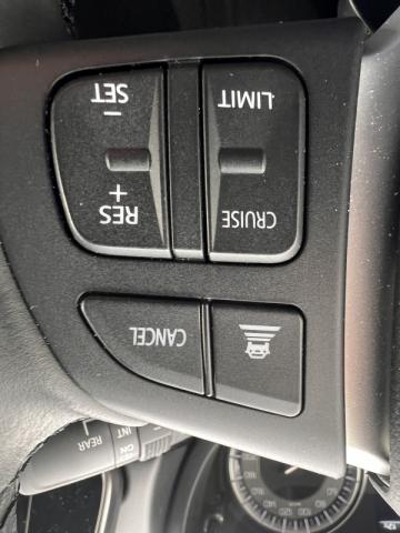 Suzuki S-Cross image 2