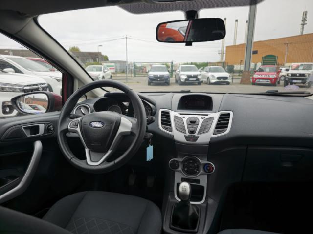 Ford Fiesta image 3
