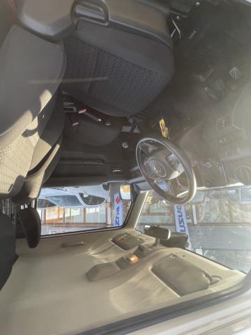 Suzuki Jimny image 2