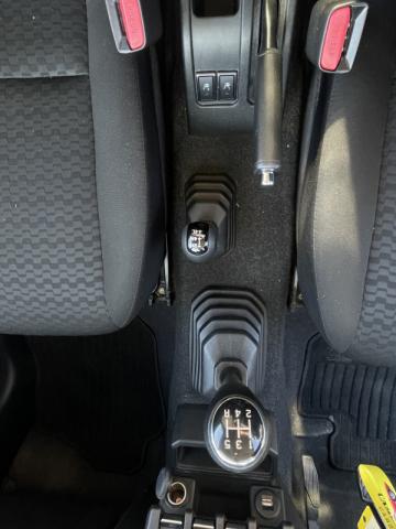 Suzuki Jimny image 1