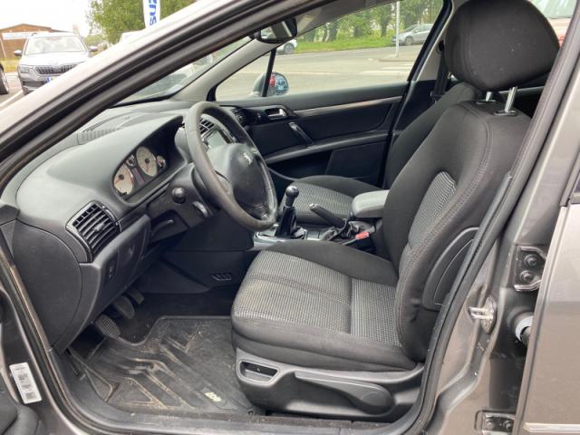 Peugeot 407 image 1