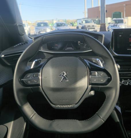 Peugeot 2008 image 6