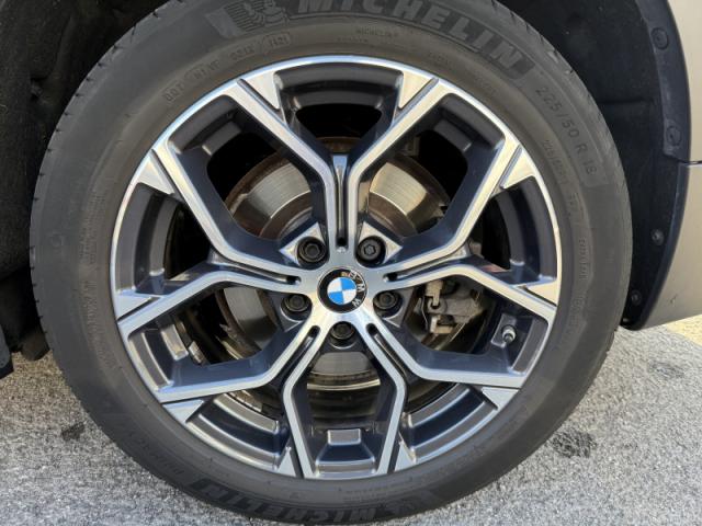 Bmw X1 image 8