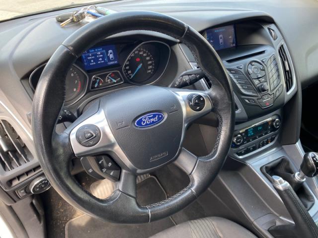 Ford Focus image 7