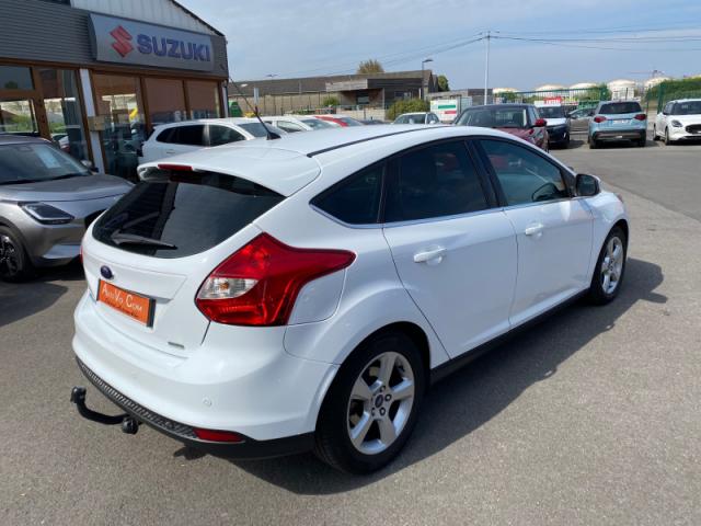 Ford Focus image 8