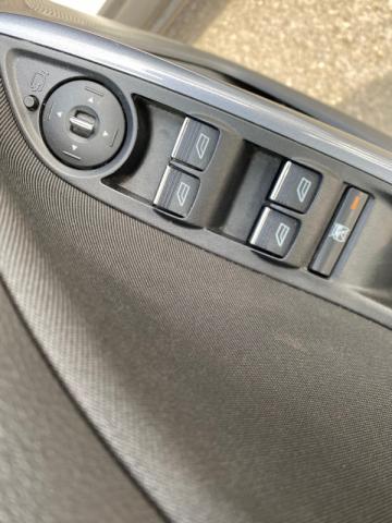 Ford Focus image 9