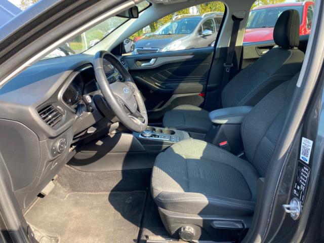 Ford Focus image 7