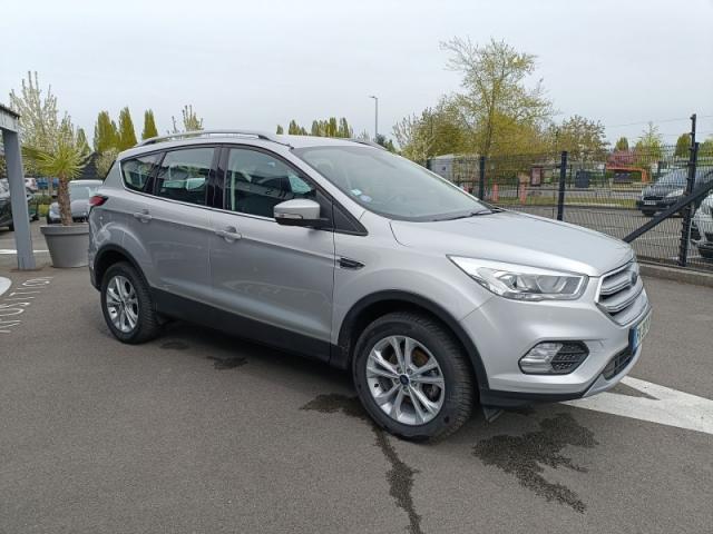 Ford Kuga image 8