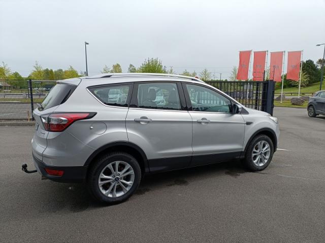 Ford Kuga image 7