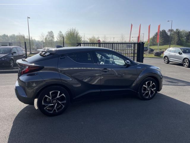 Toyota C-Hr image 3