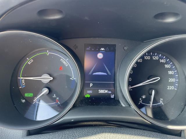 Toyota C-Hr image 2