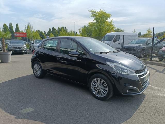 Peugeot 208 image 4
