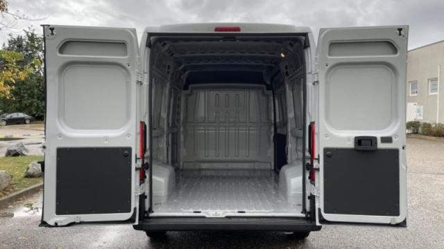 Fiat Ducato image 8