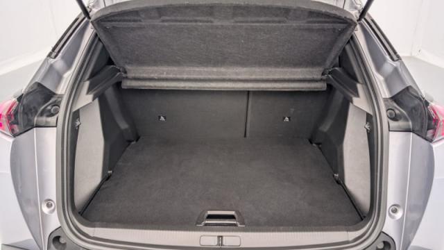 Peugeot 2008 image 2