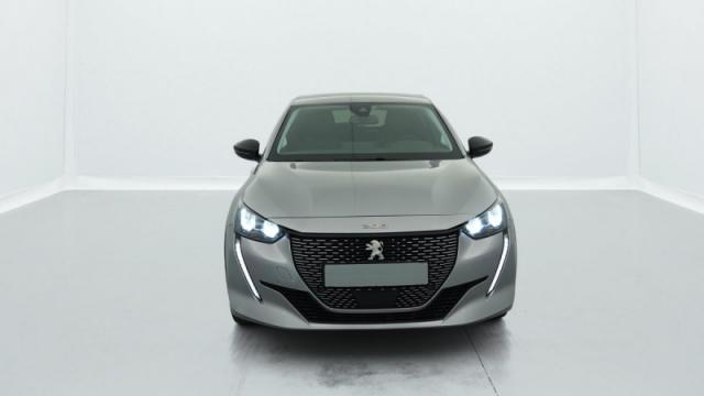 Peugeot 208 image 5