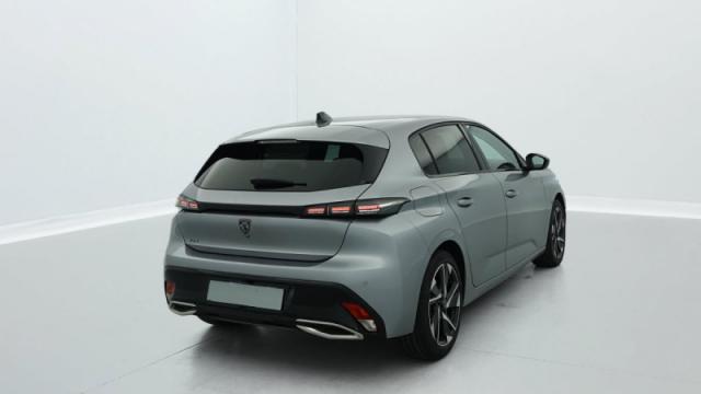 Peugeot 308 image 8