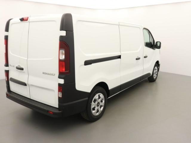 Renault Trafic image 4