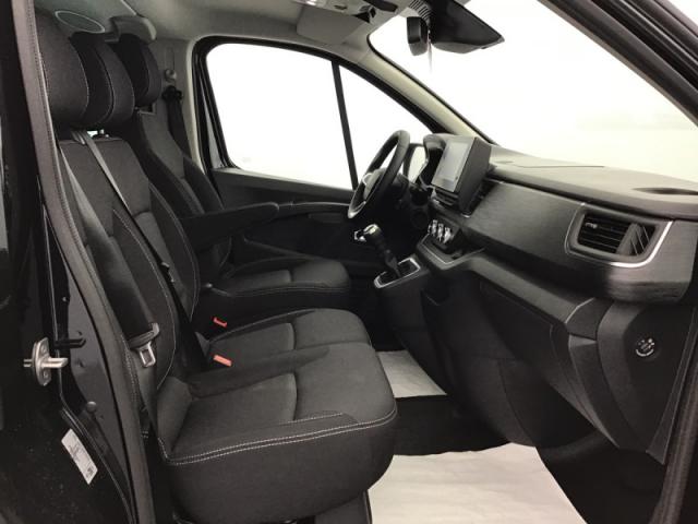 Renault Trafic image 4