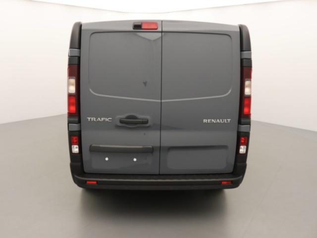Renault Trafic image 2