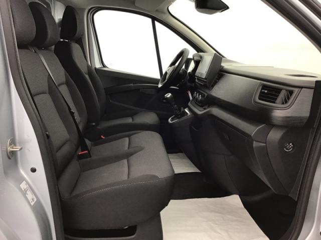 Renault Trafic image 4