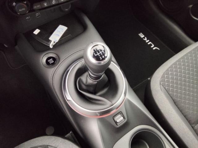 Nissan Juke image 8