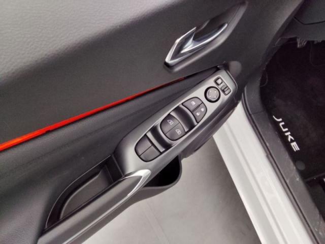 Nissan Juke image 3