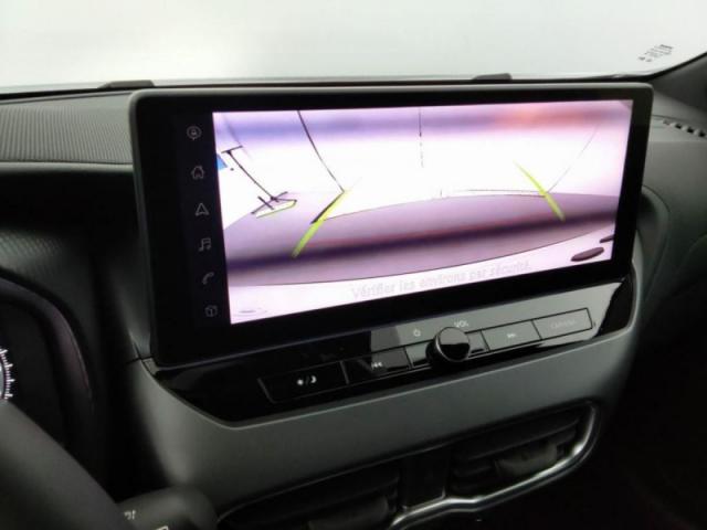 Nissan Juke image 5